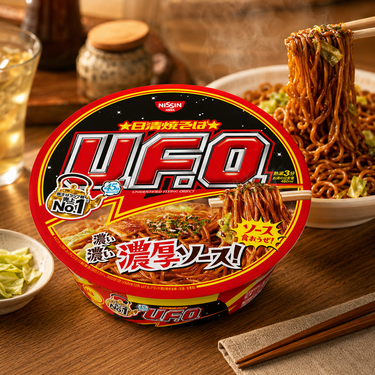 닛신 UFO 야끼소바 - 농후한 소스